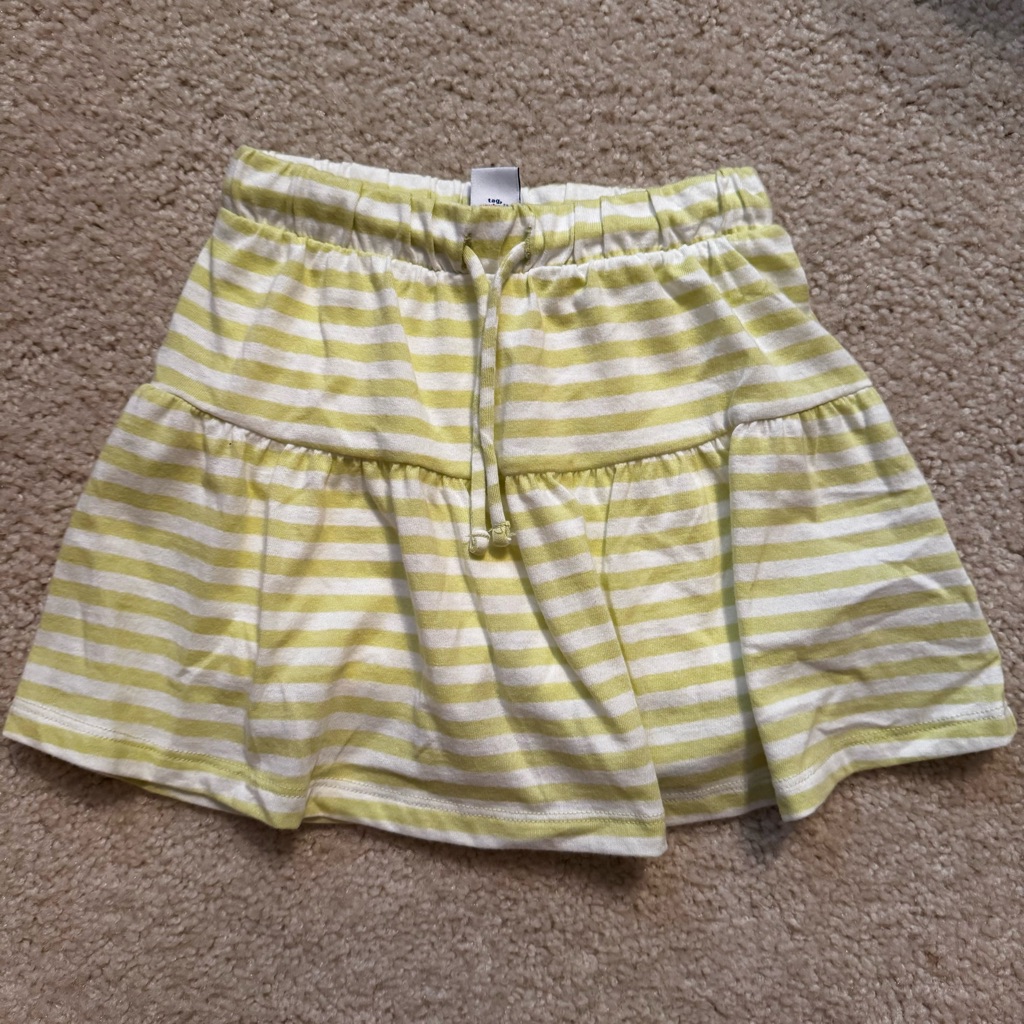 3 For $10! Old Navy Skirt With Built In Bike Shorts.